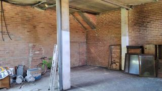 Local comercial en venta en La Calzada en Gijón