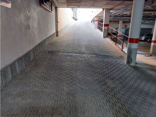 Garaje en venta en Garbinet en Alicante