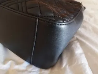 Bolso Love Moschino Negro Acolchado