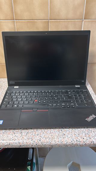 Lenovo ThinkPad T590 Negro
