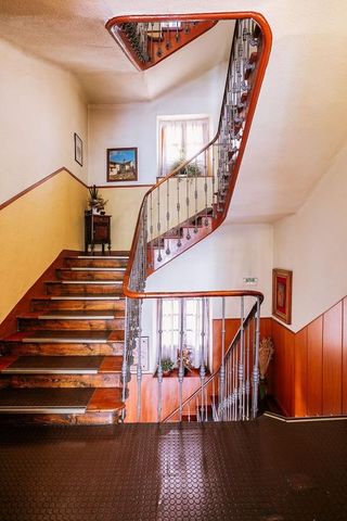 Edificio en venta en Sabiñánigo