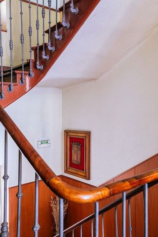 Edificio en venta en Sabiñánigo