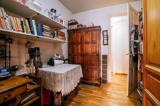 Edificio en venta en Sabiñánigo