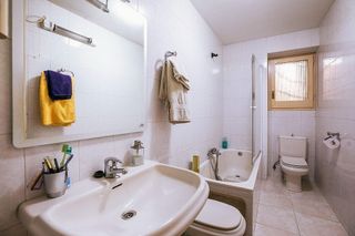 Edificio en venta en Sabiñánigo