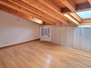 Piso en venta en Plaza España - Villa Pilar - Reyes Católicos - Vadillos en Burgos