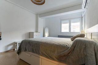 Piso en venta en Aiora en Valencia