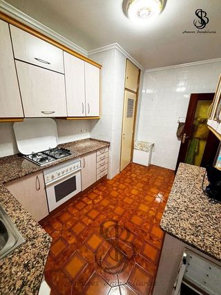 Piso en venta en Los Ángeles en Alicante