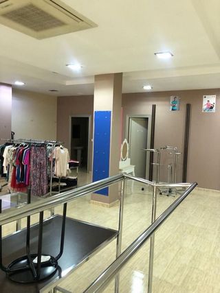 Local comercial en venta en Las Islas en Sagunto