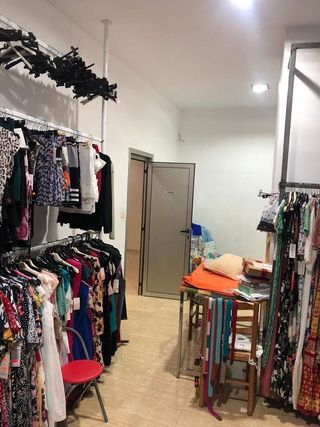 Local comercial en venta en Las Islas en Sagunto