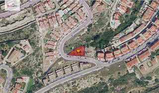 Terreno en venta en Centro en Chiva