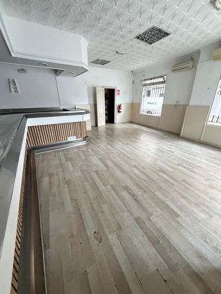 Local comercial en venta en Universidad en Ciudad Real