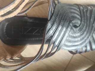 Sandalias Rizzo Talla 39 Negras