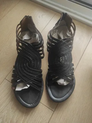 Sandalias Rizzo Talla 39 Negras
