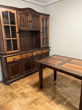 Mesa de madera maciza