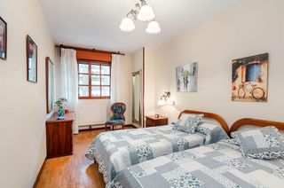 Piso en venta en La Villa - Bazuelo en Mieres