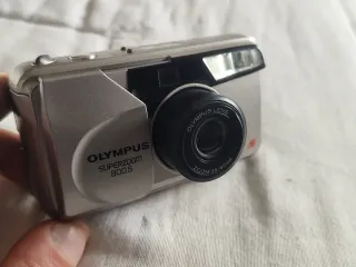 Cámara Analógica Olympus SuperZoom 800S