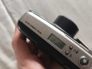 Cámara Analógica Olympus SuperZoom 800S