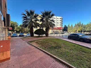 Local comercial en venta en El Infante en Murcia
