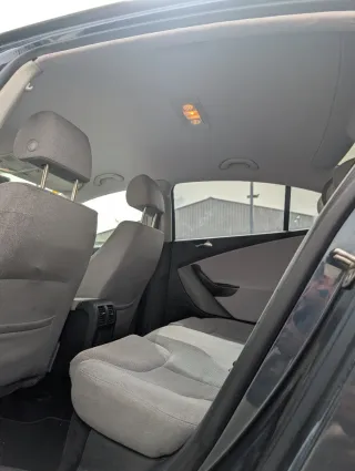 Volkswagen Passat 2.0 TDi BKP ETIQUETA B