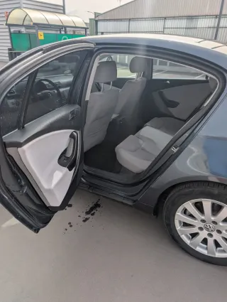 Volkswagen Passat 2.0 TDi BKP ETIQUETA B