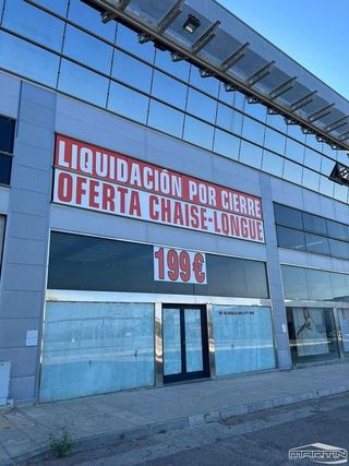 Local comercial en venta en Lucena