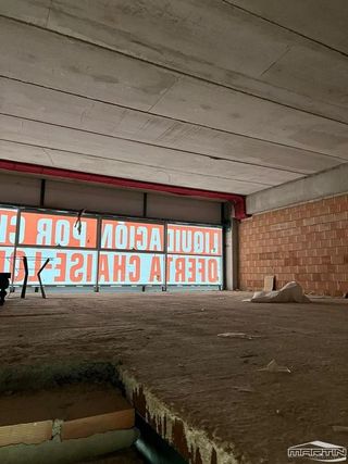 Local comercial en venta en Lucena