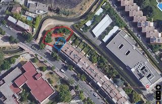 Terreno en venta en Joc de la Bola - Camps d'Esports - Ciutat Jardí - Montcada en Lleida