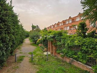 Terreno en venta en Joc de la Bola - Camps d'Esports - Ciutat Jardí - Montcada en Lleida