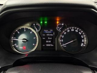 TOYOTA Land Cruiser D-4D GX desde 569€/mes*