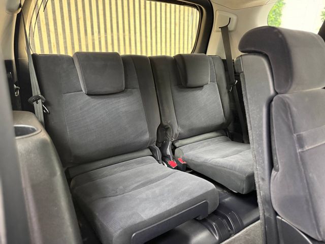 TOYOTA Land Cruiser D-4D GX desde 569€/mes*