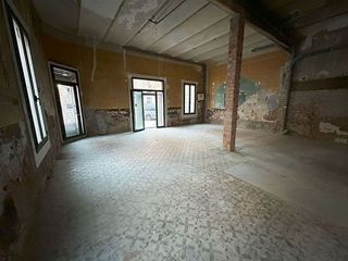 Local comercial en alquiler en Olesa de Montserrat