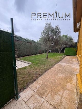 Casa adosada en alquiler en El Castillo Campodón en Villaviciosa de Odón