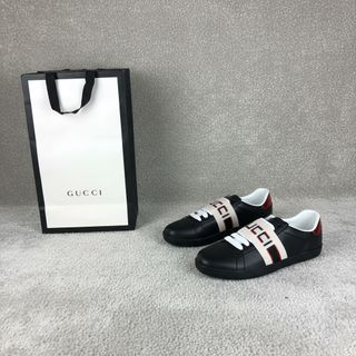 Zapatillas Gucci Talla 42 Negras y Rojas