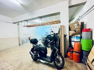 Local comercial en venta en Can Baró en Barcelona
