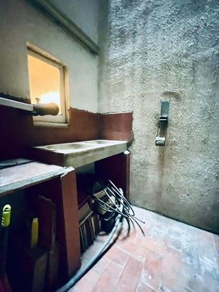 Local comercial en venta en Can Baró en Barcelona