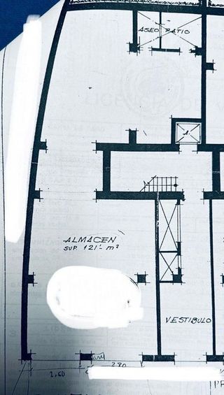 Local comercial en venta en Can Baró en Barcelona