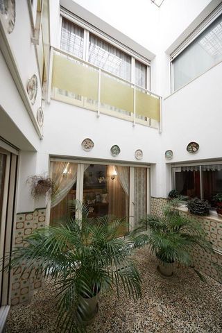 Casa adosada en venta en Centre Vila en Vilanova i La Geltrú