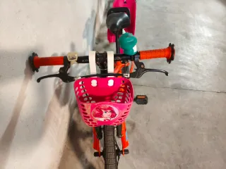 Bicicleta infantil Trek naranja