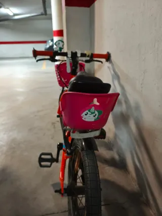 Bicicleta infantil Trek naranja