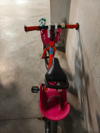 Bicicleta infantil Trek naranja