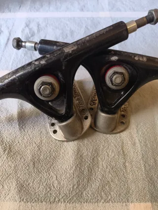 Pareja Ejes Paris Truck Co Longboard