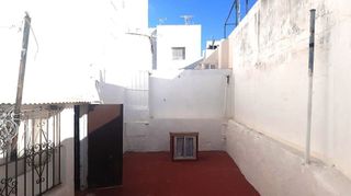 Casa pareada en venta en Centro - La Costilla en Rota