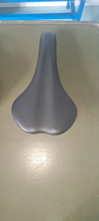 Sella bici e manopole look on