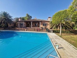 Chalet en venta en PAU 2-600 en Puertollano