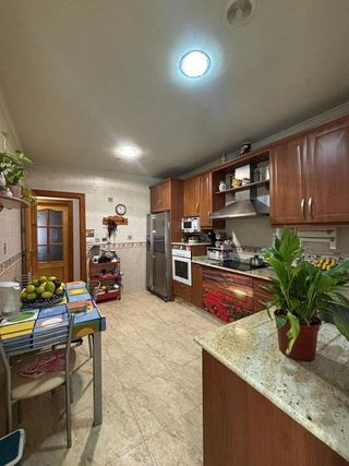 Casa adosada en venta en Ceutí