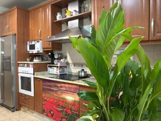 Casa adosada en venta en Ceutí