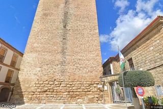 Casa adosada en venta en Mengíbar