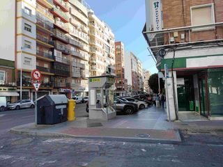 Local comercial en alquiler en Viaplana en Huelva