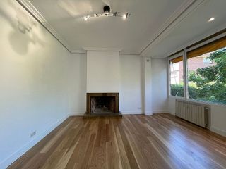 Piso en alquiler en El Viso en Madrid