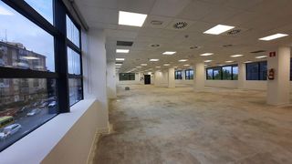 Oficina en alquiler en La Paz en Madrid